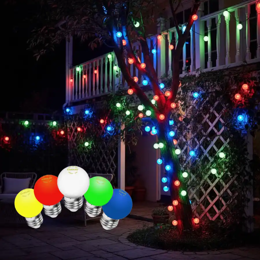 Đèn trang trí LED dây nhiều màu tạo không khí Tết cho ban công và sân vườn