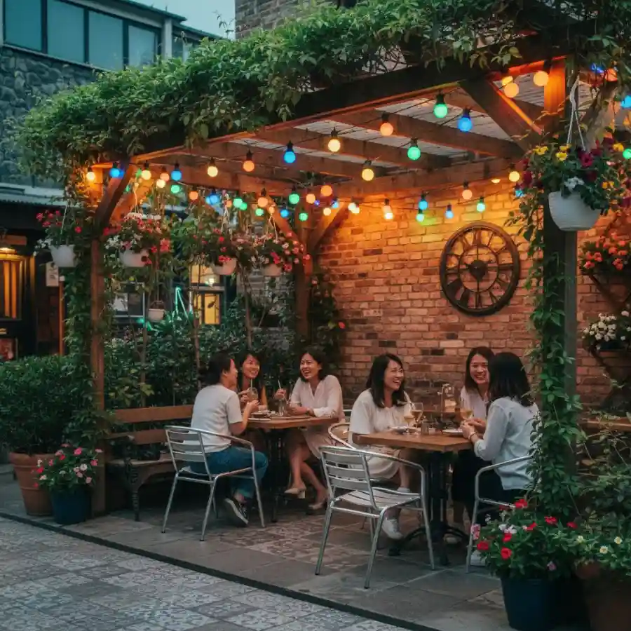 bóng led trang trí nhiều màu trang trí quán cafe sân vườn
