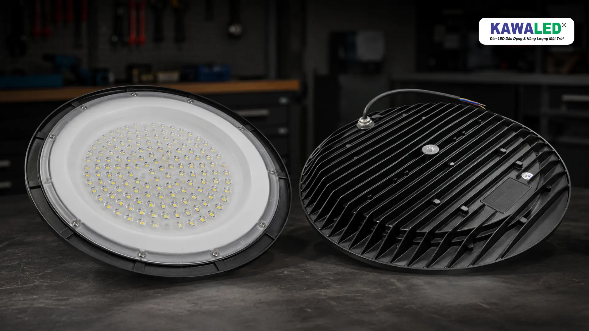 Đèn LED nhà xưởng Highbay KAWALED HB1-100W với mặt chip LED và hệ thống tản nhiệt