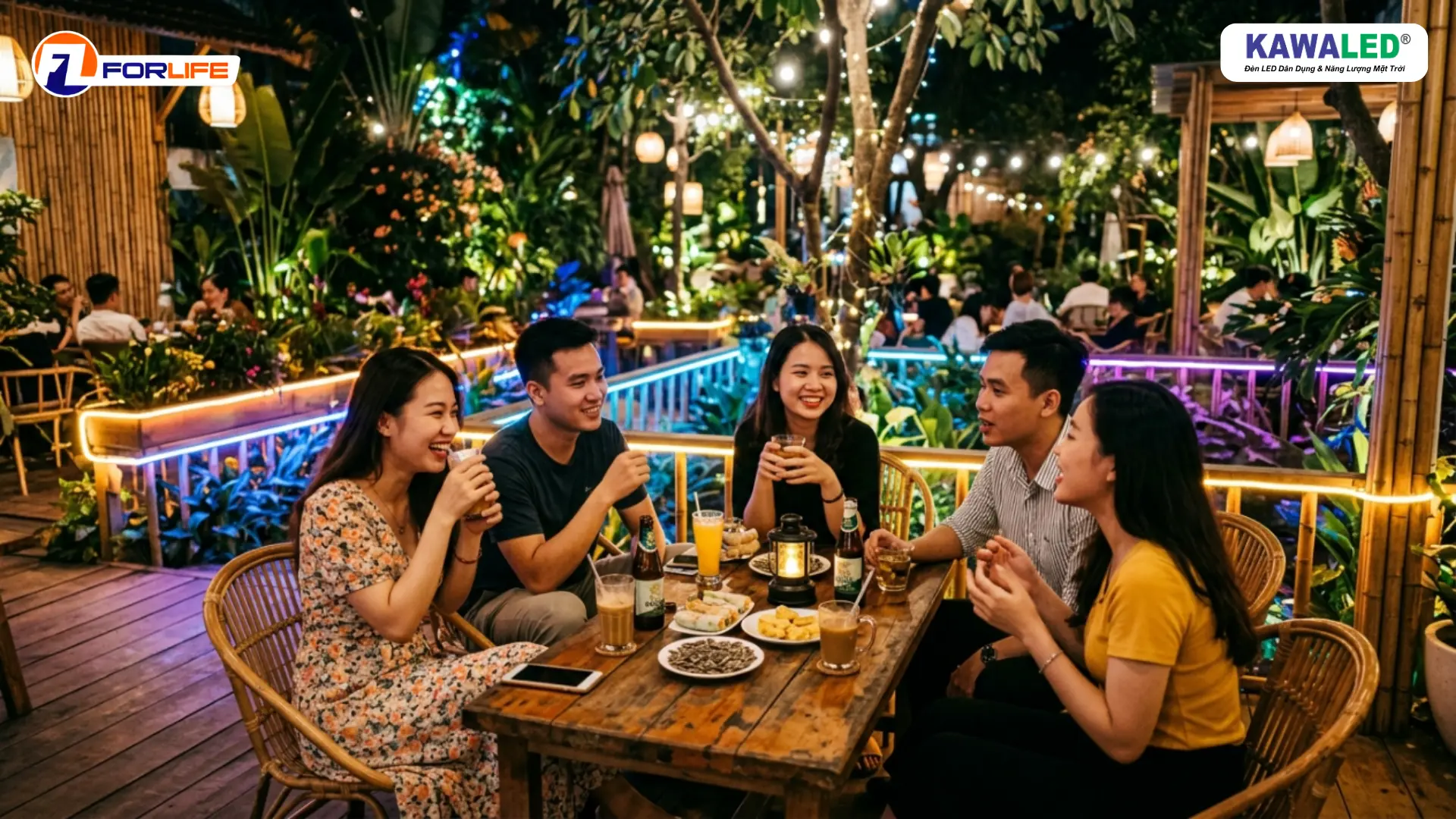 Đèn led dây 5050 RGB FL-1H-5050 dùng trang trí quán café và sân vườn