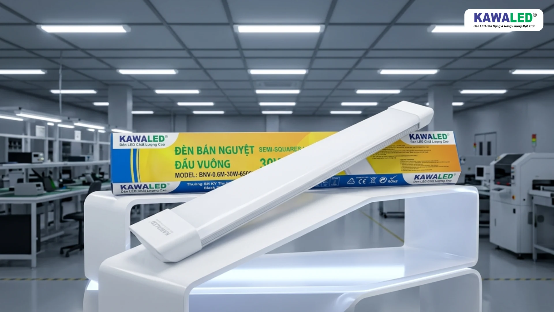Đèn led bán nguyệt đầu vuông KAWALED BNV-0.6M-30W tiết kiệm điện cho nhà xưởng và văn phòng