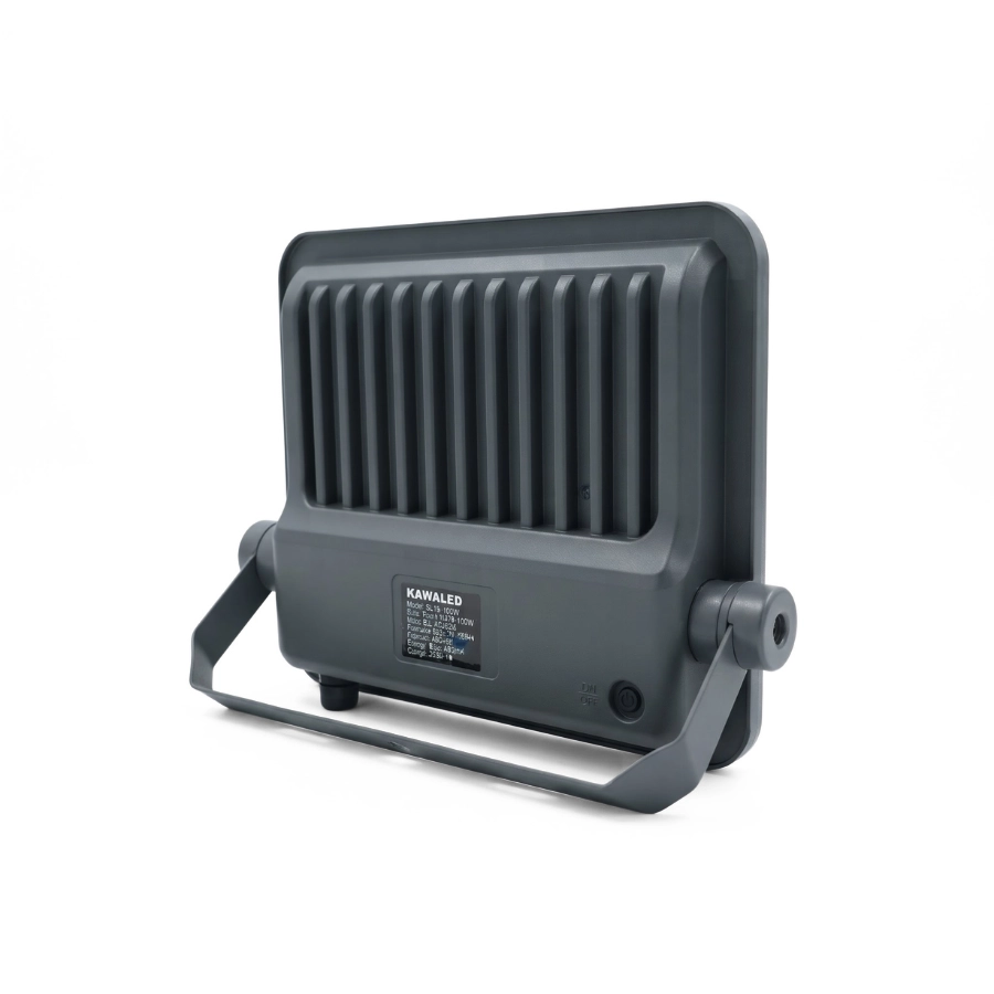 Đèn năng lượng mặt trời IP66 KAWALED SL1-100W mặt sau tản nhiệt